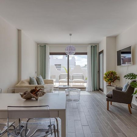 Homeforguest Flat With Large Terrace In Modern Residential Complex With Swimming Pool Caleta De Fuste Eksteriør billede