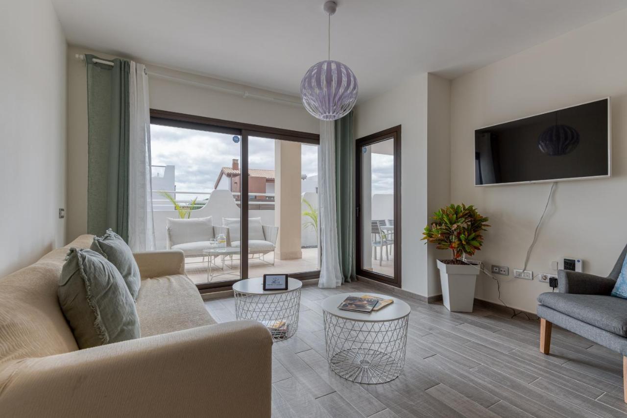 Homeforguest Flat With Large Terrace In Modern Residential Complex With Swimming Pool Caleta De Fuste Eksteriør billede