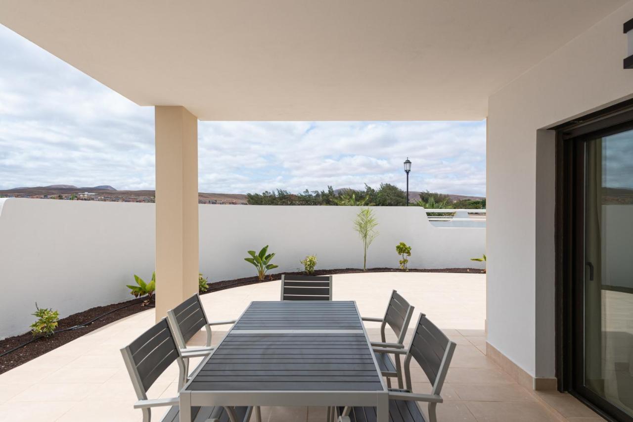 Homeforguest Flat With Large Terrace In Modern Residential Complex With Swimming Pool Caleta De Fuste Eksteriør billede