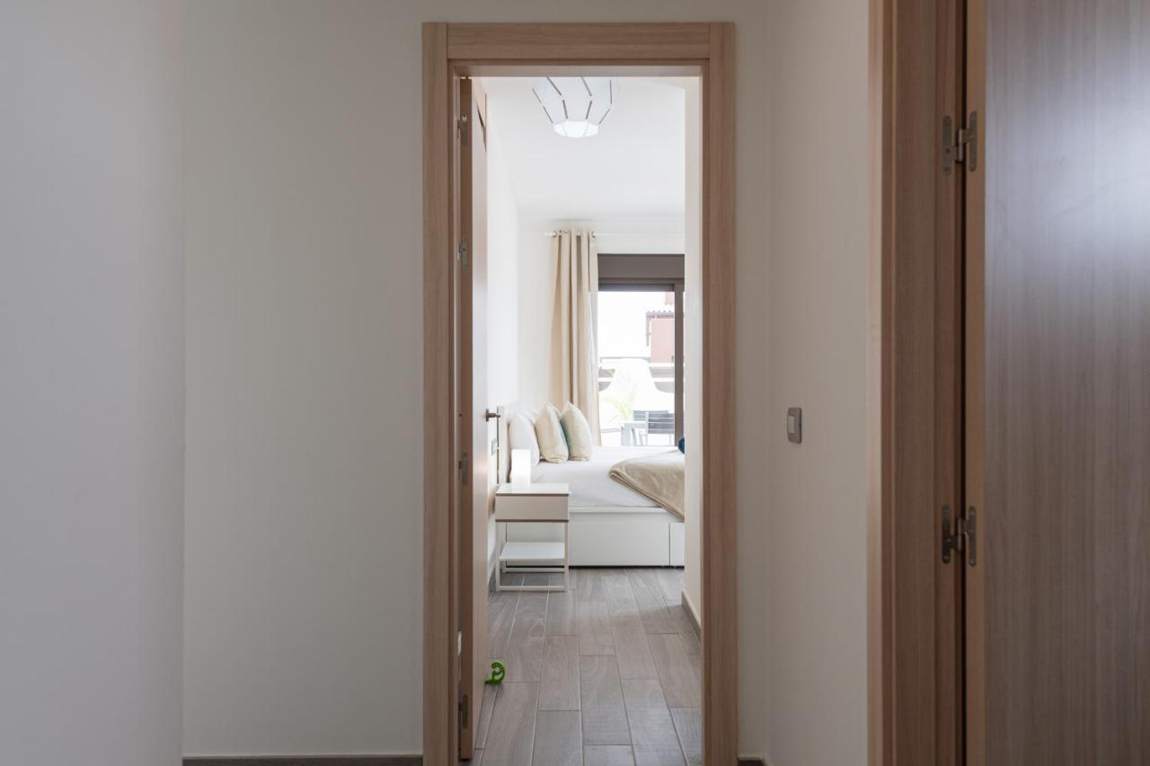 Homeforguest Flat With Large Terrace In Modern Residential Complex With Swimming Pool Caleta De Fuste Eksteriør billede