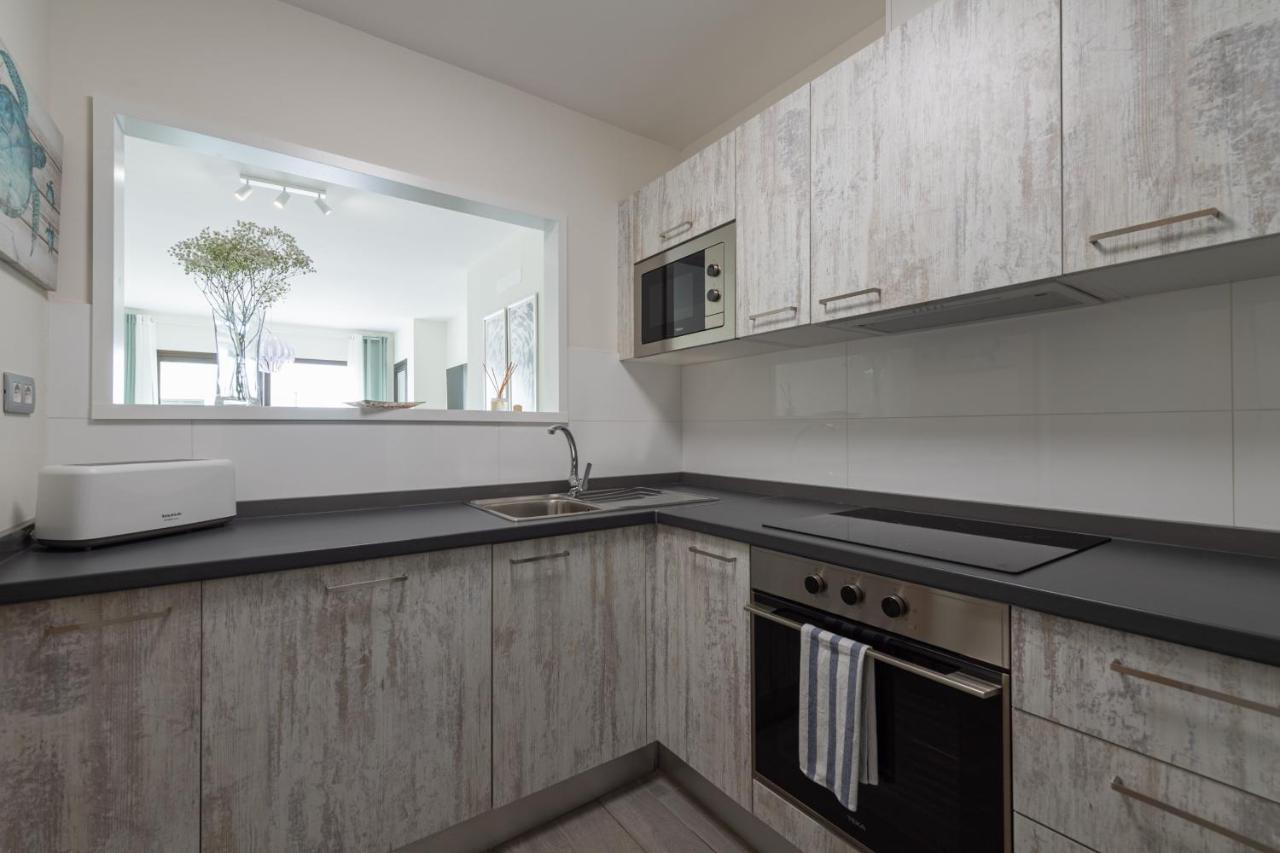Homeforguest Flat With Large Terrace In Modern Residential Complex With Swimming Pool Caleta De Fuste Eksteriør billede