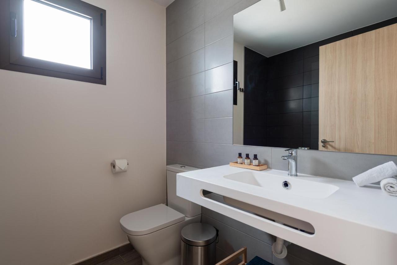 Homeforguest Flat With Large Terrace In Modern Residential Complex With Swimming Pool Caleta De Fuste Eksteriør billede