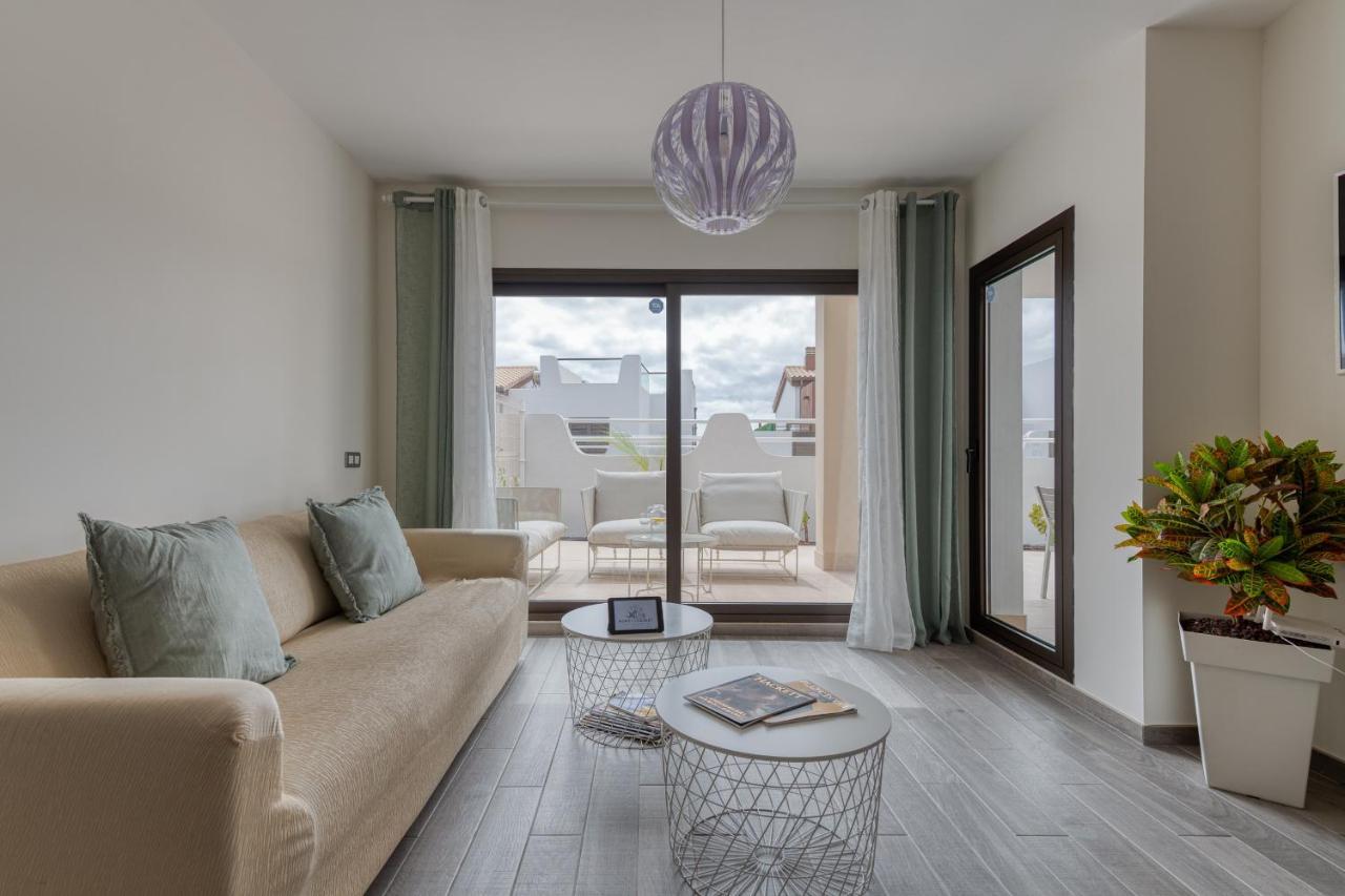 Homeforguest Flat With Large Terrace In Modern Residential Complex With Swimming Pool Caleta De Fuste Eksteriør billede
